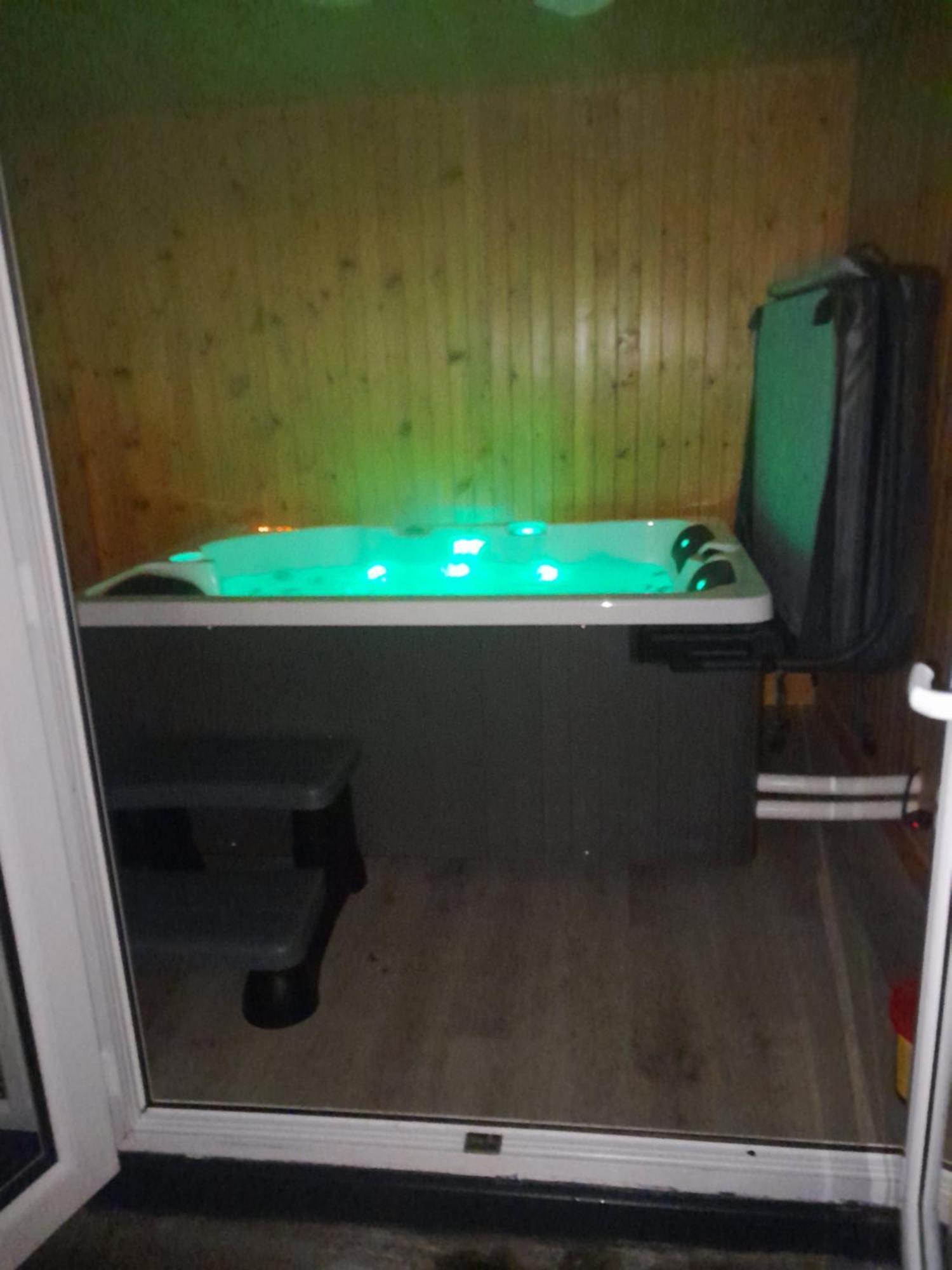 Hébergement de vacances Ben Nevis Manor & Indoor Private Hot-tub *